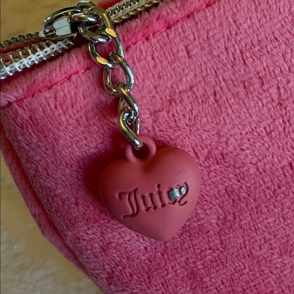 🆕 JUICY COUTURE Velour Makeup Bag Rhinestones Large Cosmetic Clutch NWOT Pink - Picture 8 of 11